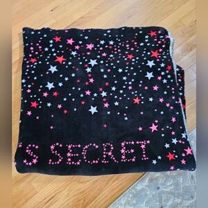 Victoria's Secret cozy blanket